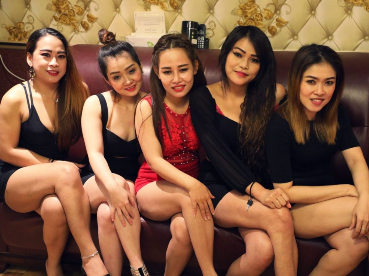 Massage by Female therapist in Thane